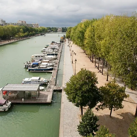 St Christopher's - Canal Hotel Paris